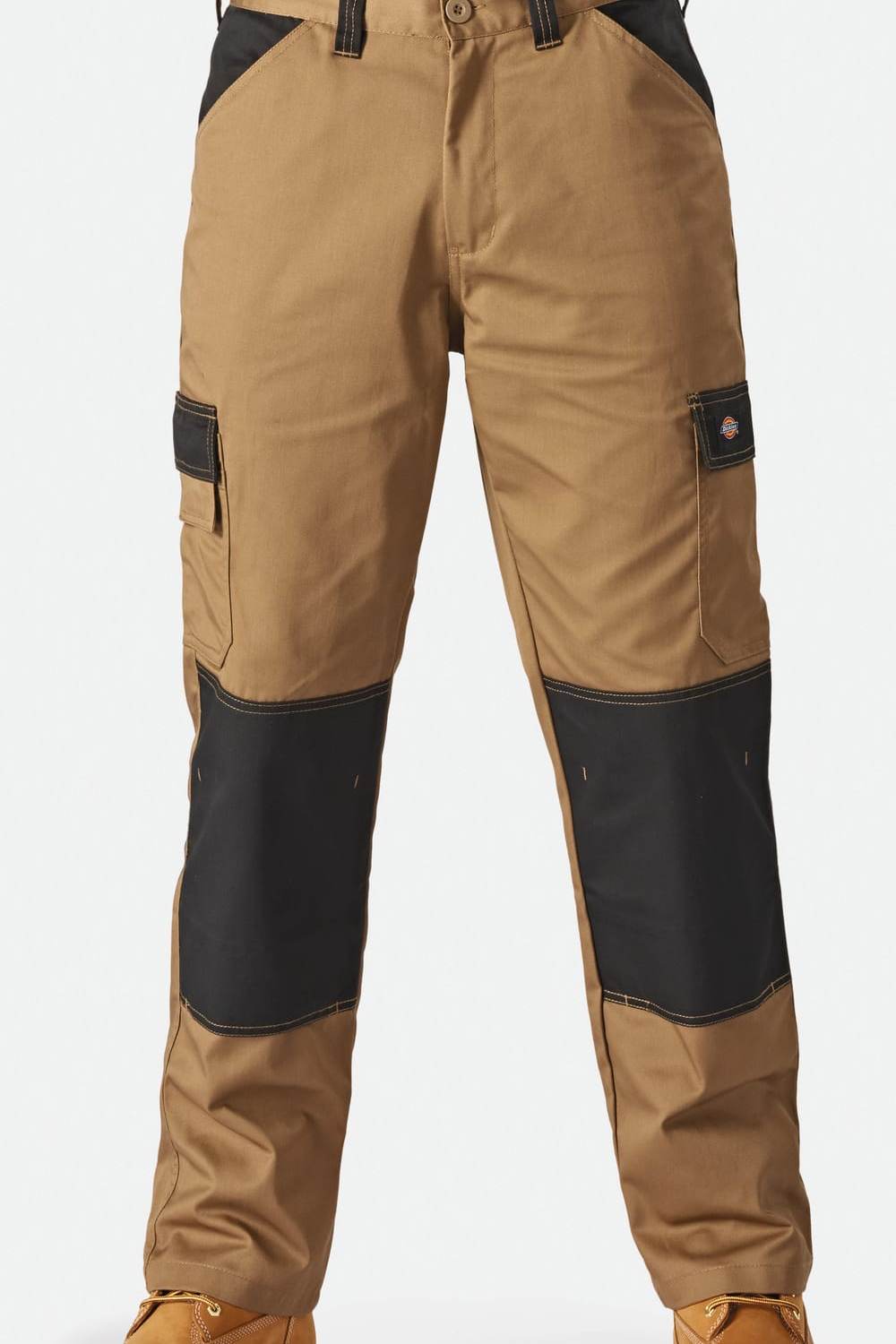 Dickies DK0A4XSN Everyday Werkbroek gedragen door model